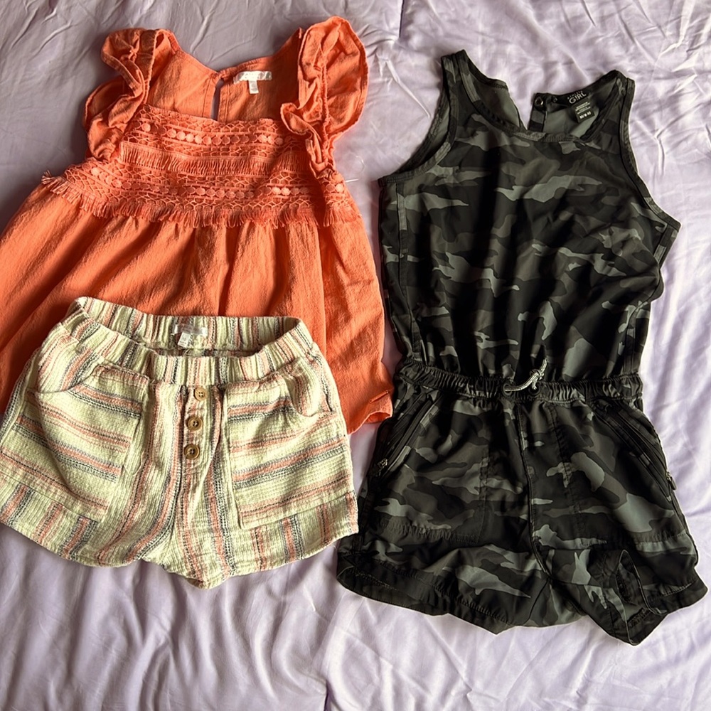 2 girls outfits, one jumper and one short and shirt set. Athleta girl and tah